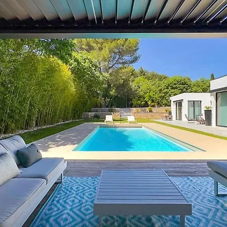 Villa Beautiful Architect-designed Nîmes